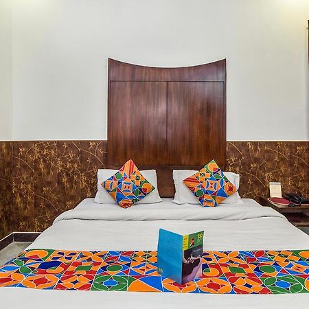 Fabhotel Jindal Palace Near Igi Airport New Delhi Exteriör bild