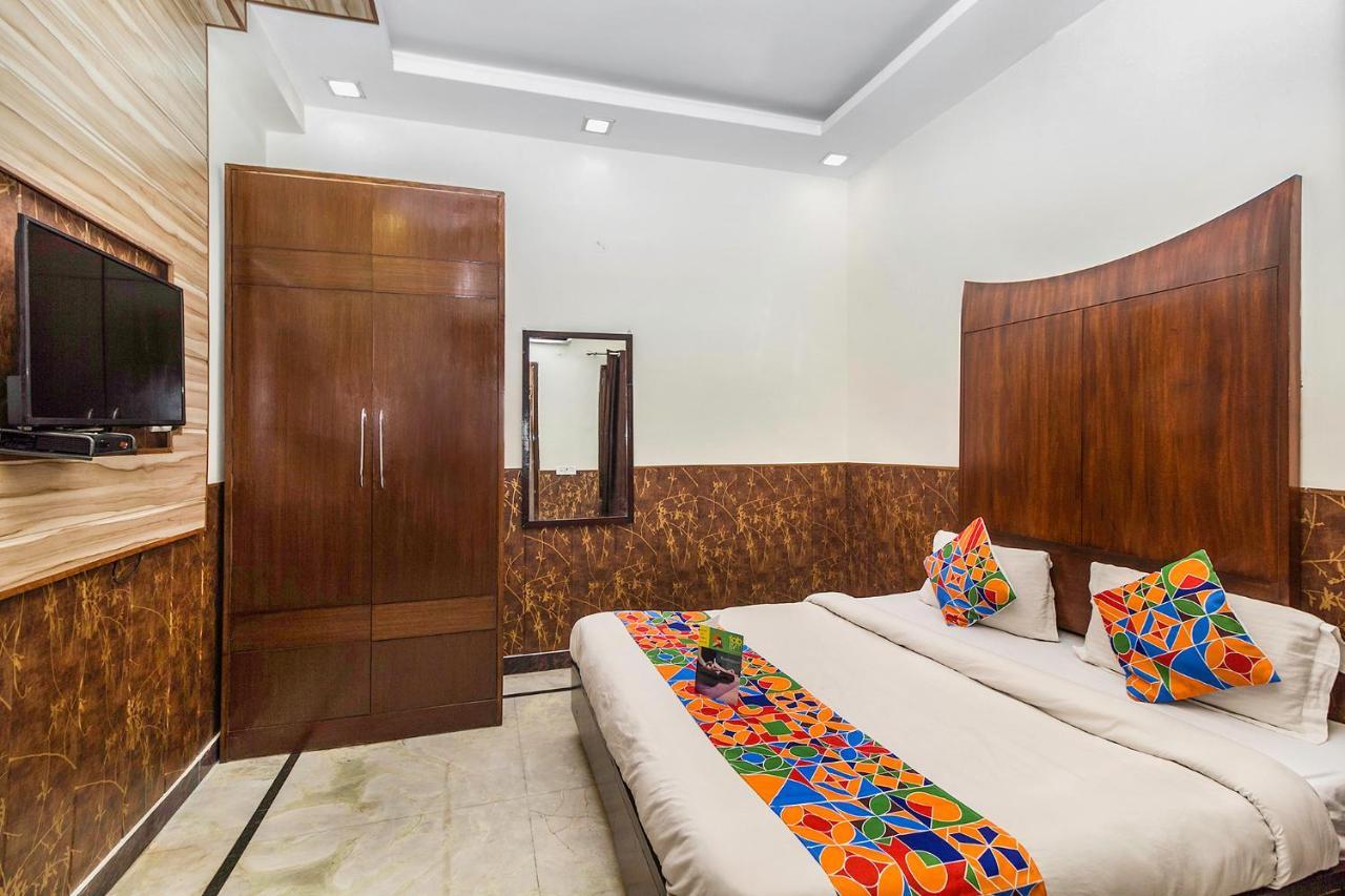 Fabhotel Jindal Palace Near Igi Airport New Delhi Exteriör bild
