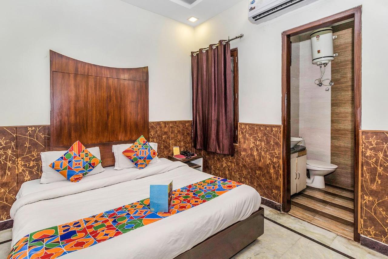 Fabhotel Jindal Palace Near Igi Airport New Delhi Exteriör bild