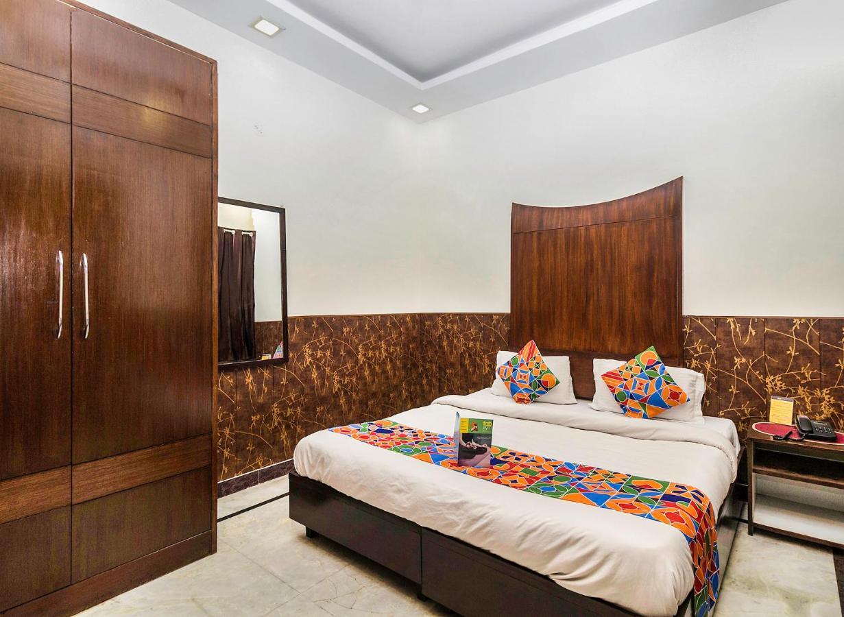 Fabhotel Jindal Palace Near Igi Airport New Delhi Exteriör bild